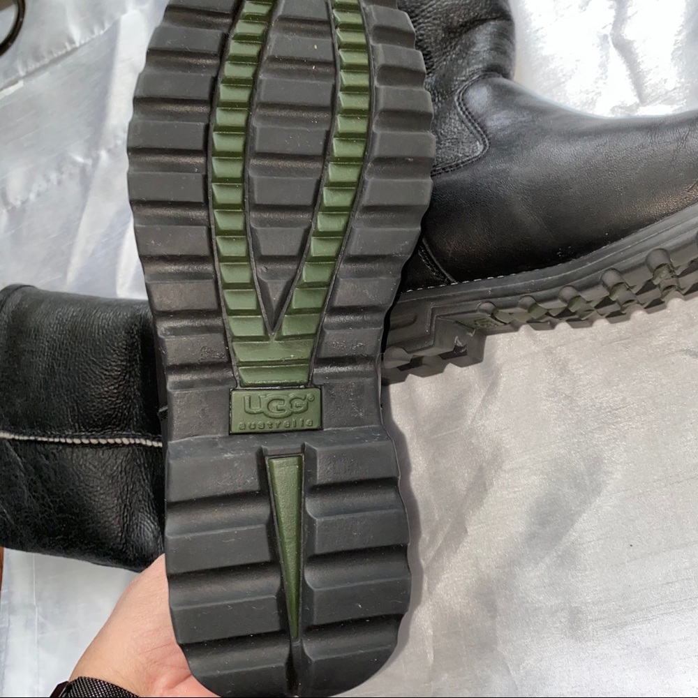 Ugg Australia black leather - Picture 6 of 10